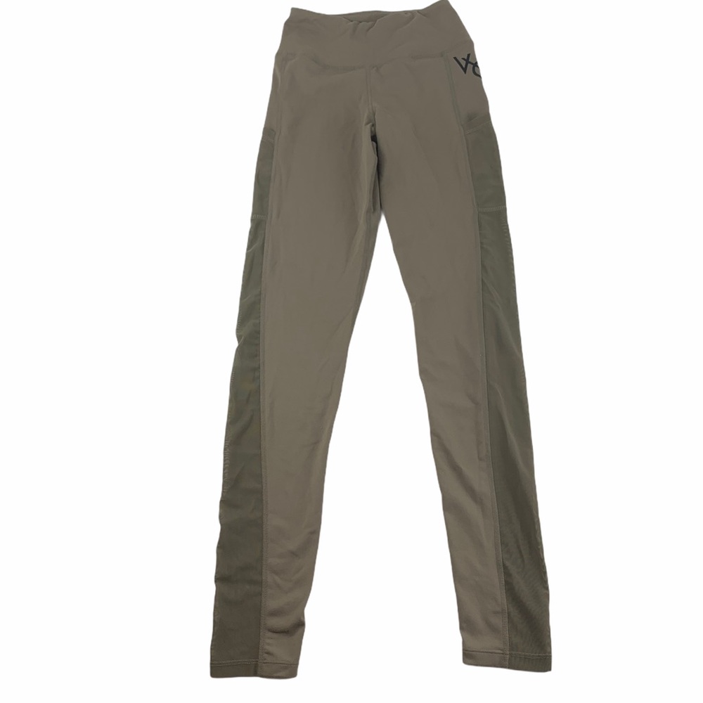 Vanquish Fitness workout leggings